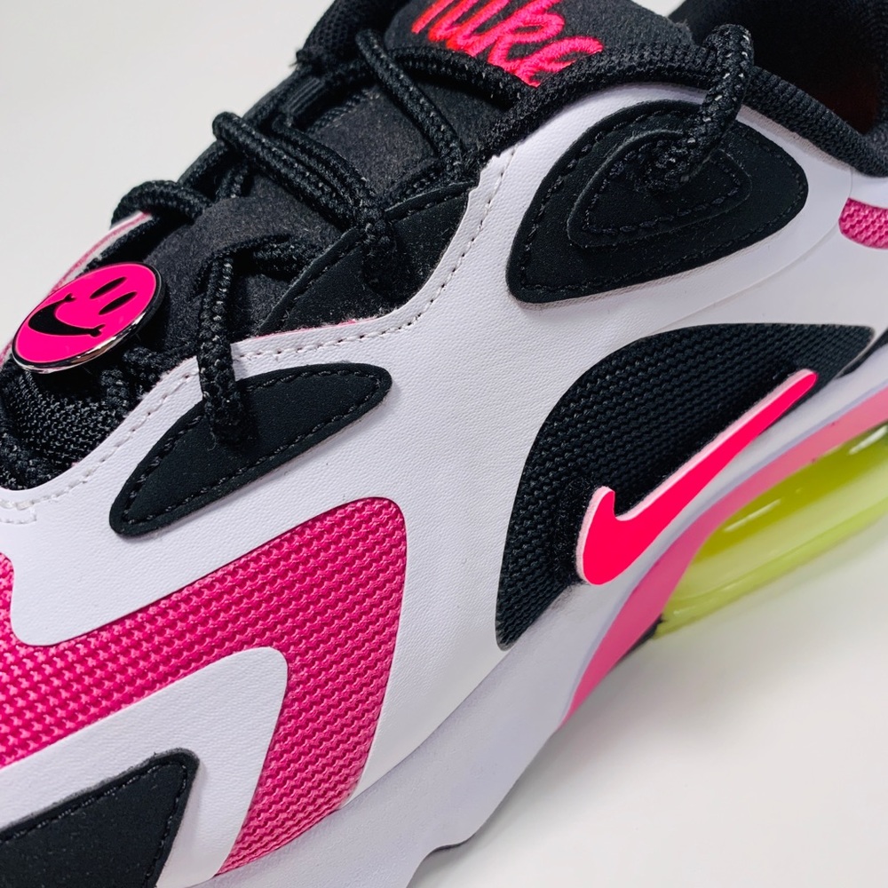 NIKE AIR MAX 200 - Picture 4 of 13